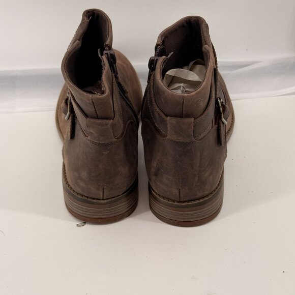 This is a Clarks Camzin Dime dark brown leather ankle boot Size 10 - Picture 4 of 9